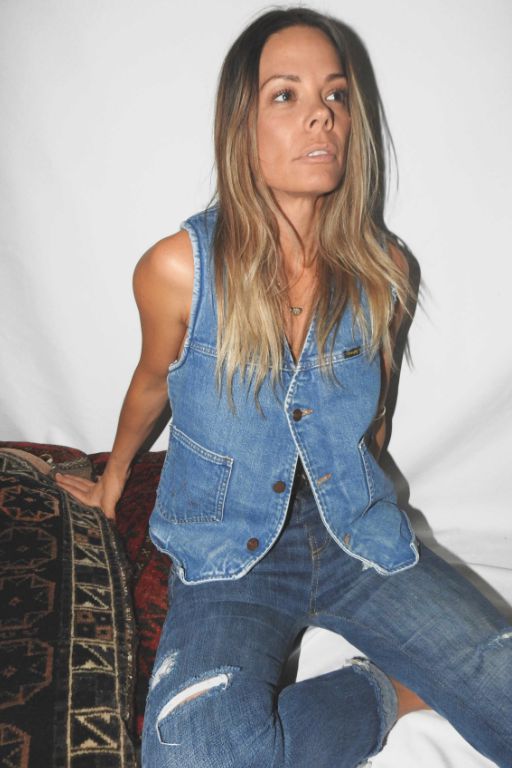 WRANGLER DENIM VEST WITH SHERPA LINING