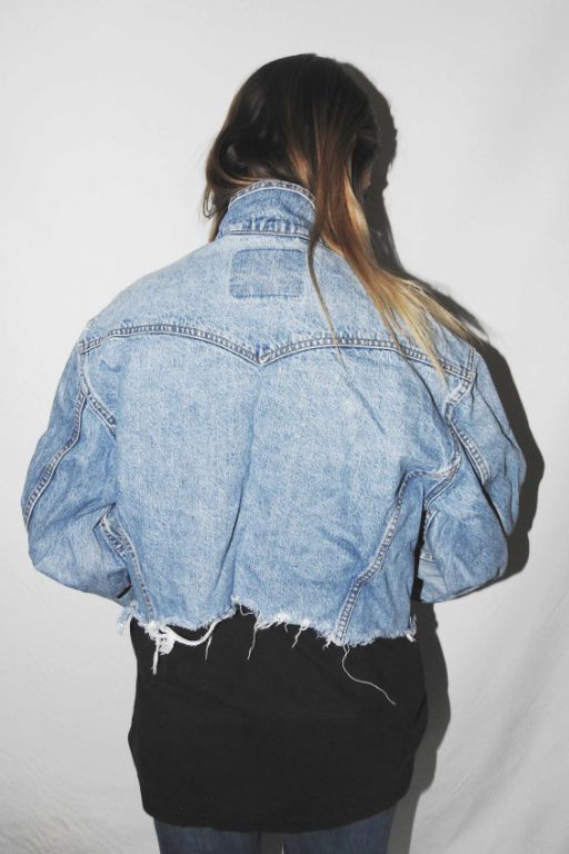 Denim Jacket 4 VINTAGE LEVIS CUTT OFF DENIM JACKET